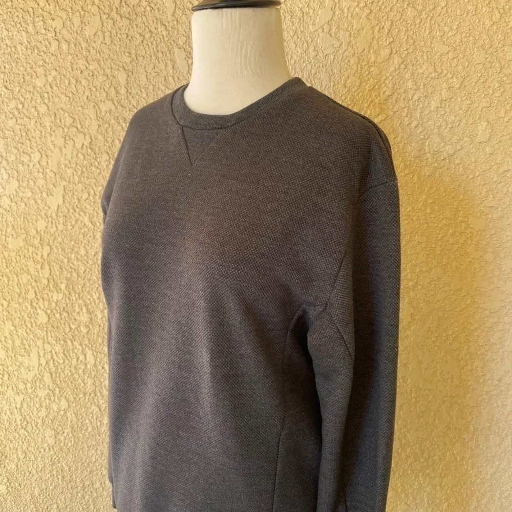 ZARA Essentials Unisex Long Sleeve Sweatshirt Gray Size Small‎